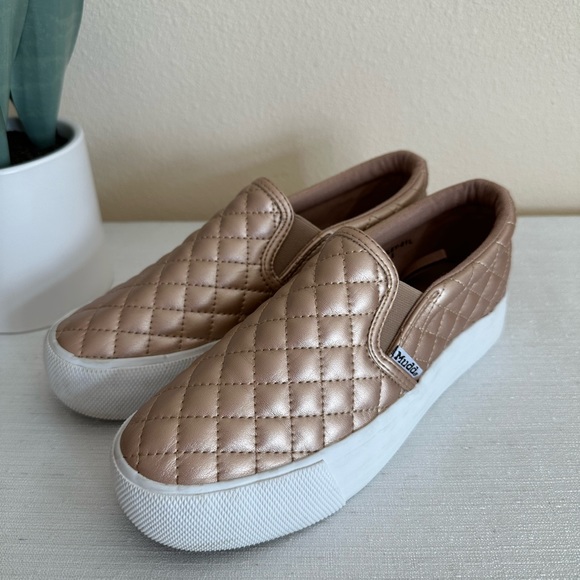 mudd slip on sneakers